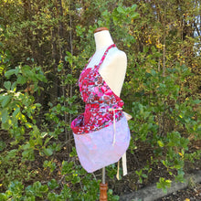 Load image into Gallery viewer, Flouncy Convertible Harvest Apron - "Women's fit"