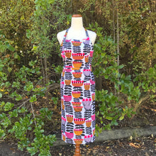 Load image into Gallery viewer, Flouncy Convertible Harvest Apron - "Women's fit"
