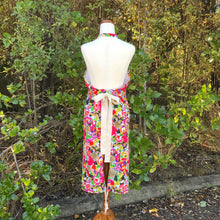 Load image into Gallery viewer, Flouncy Convertible Harvest Apron - "Women's fit"